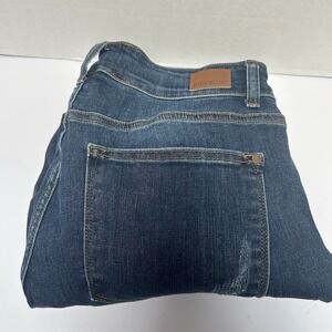 Judy Blue Relaxed Fit Distressed‎ Mid-Rise Denim Jeans Size 14W Style #82251